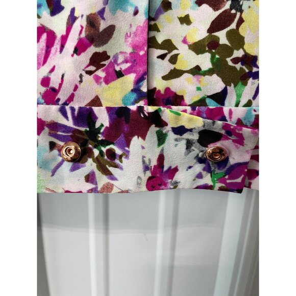 Cabi Eden Blouse Size Medium Floral Faux Wrap VNeck Watercolor Purple Multi Boho - Picture 4 of 8